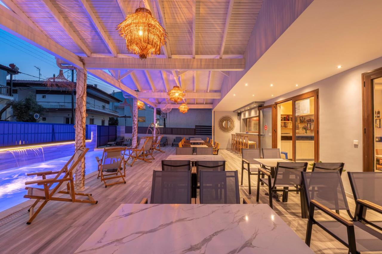 Adonis Hotel เปฟโกโฮรี ภายนอก รูปภาพ