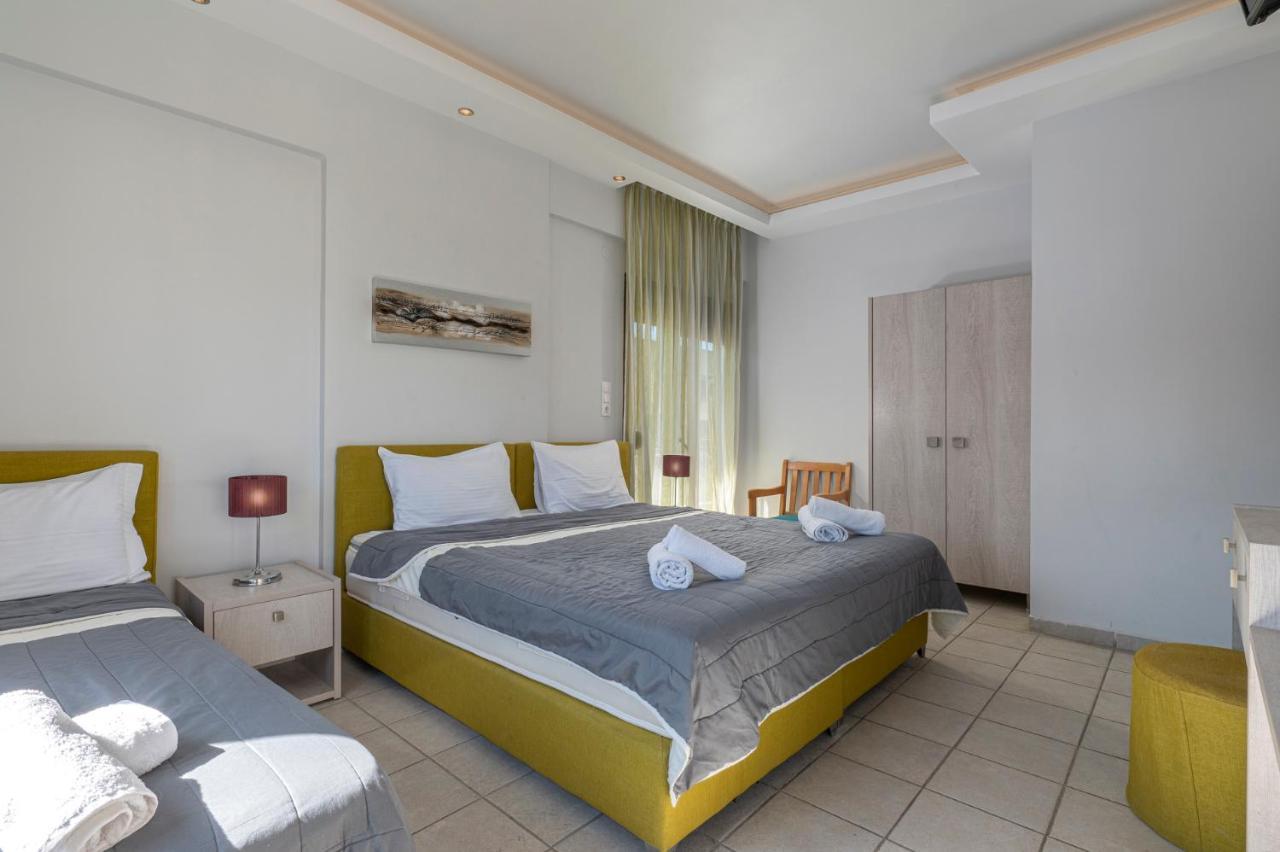 Adonis Hotel เปฟโกโฮรี ภายนอก รูปภาพ